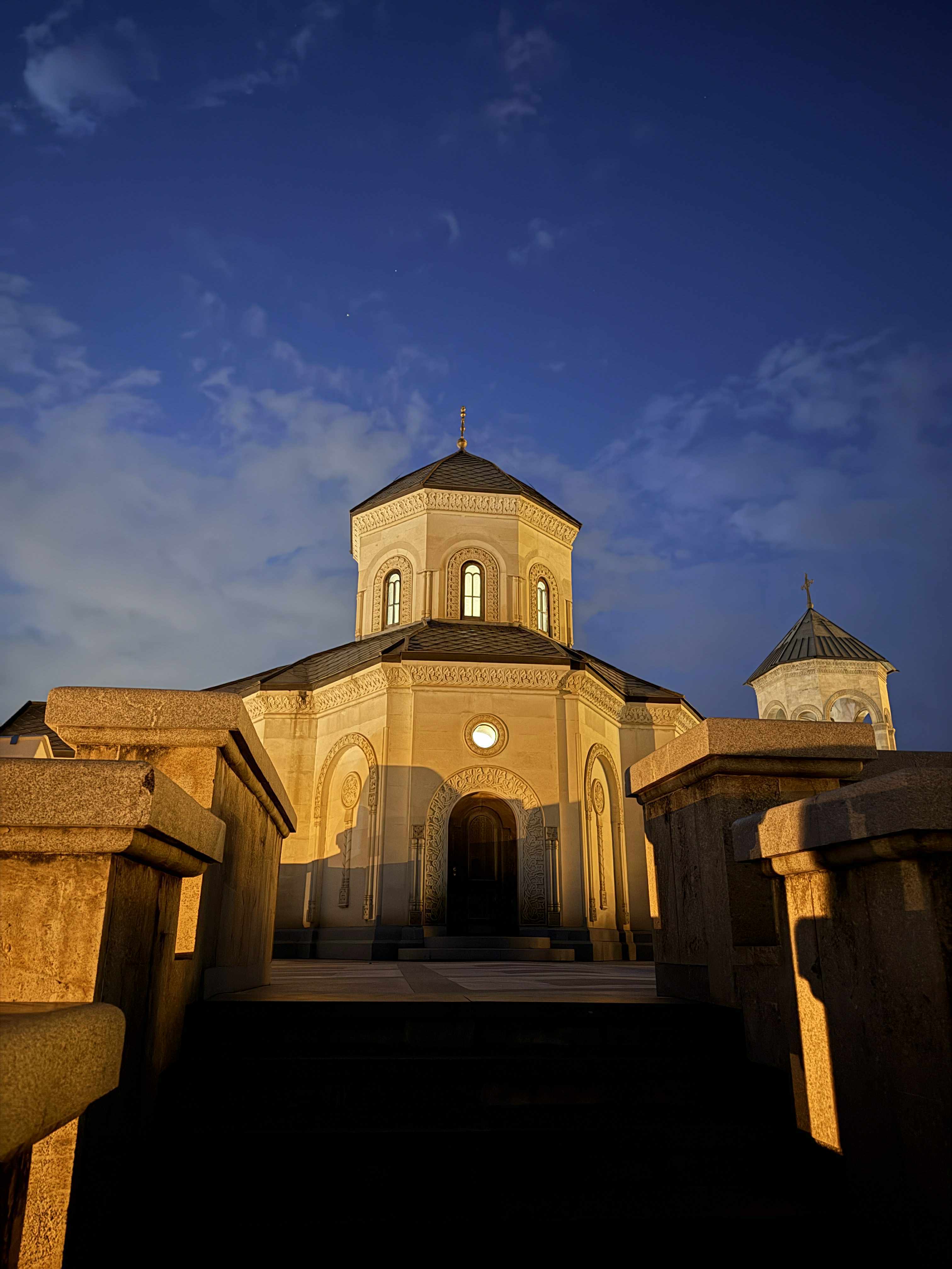 გალერეის სურათი 3